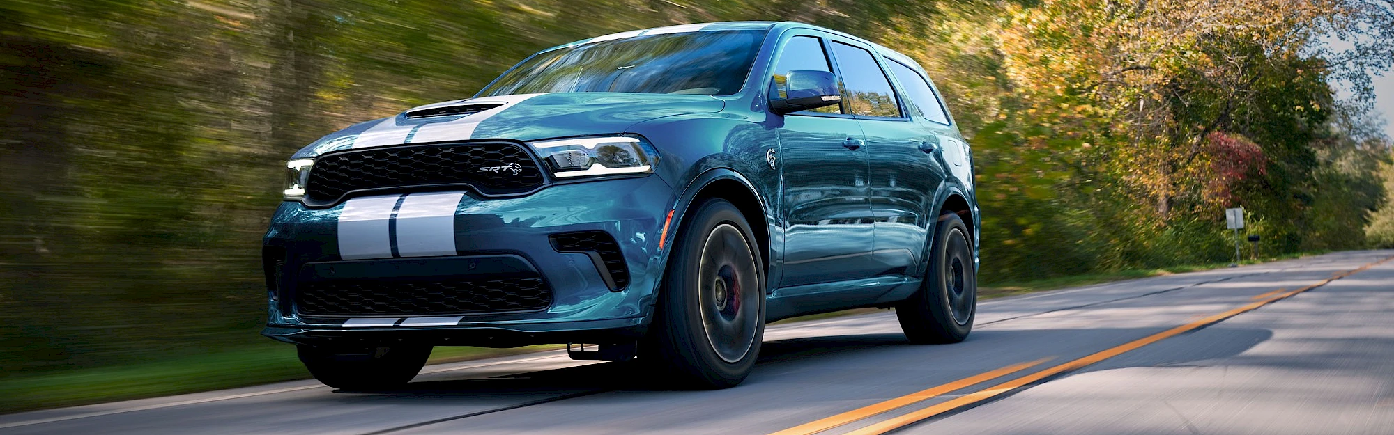 Dodge Durango halad az úton